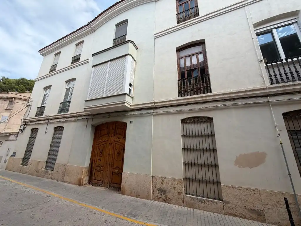 Vista exterior de Piso en venta en Segorbe