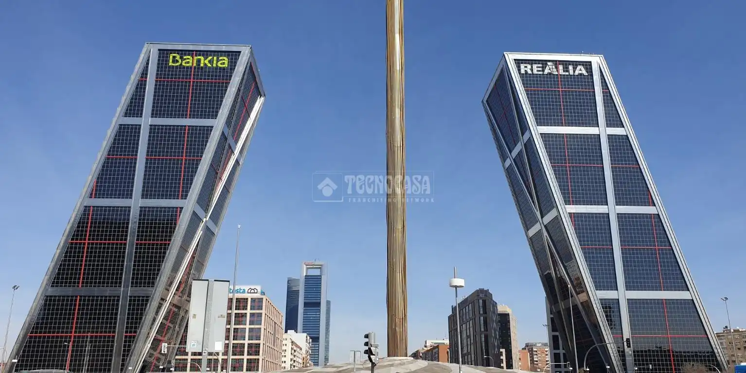 Piso en venta en Valdeacederas