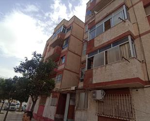 Exterior view of Flat for sale in  Almería Capital