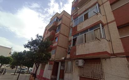 Exterior view of Flat for sale in  Almería Capital