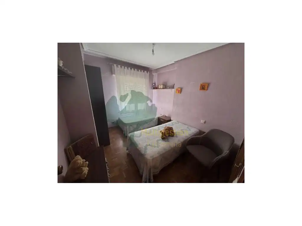 Schlafzimmer von Wohnung zur Miete in Cáceres