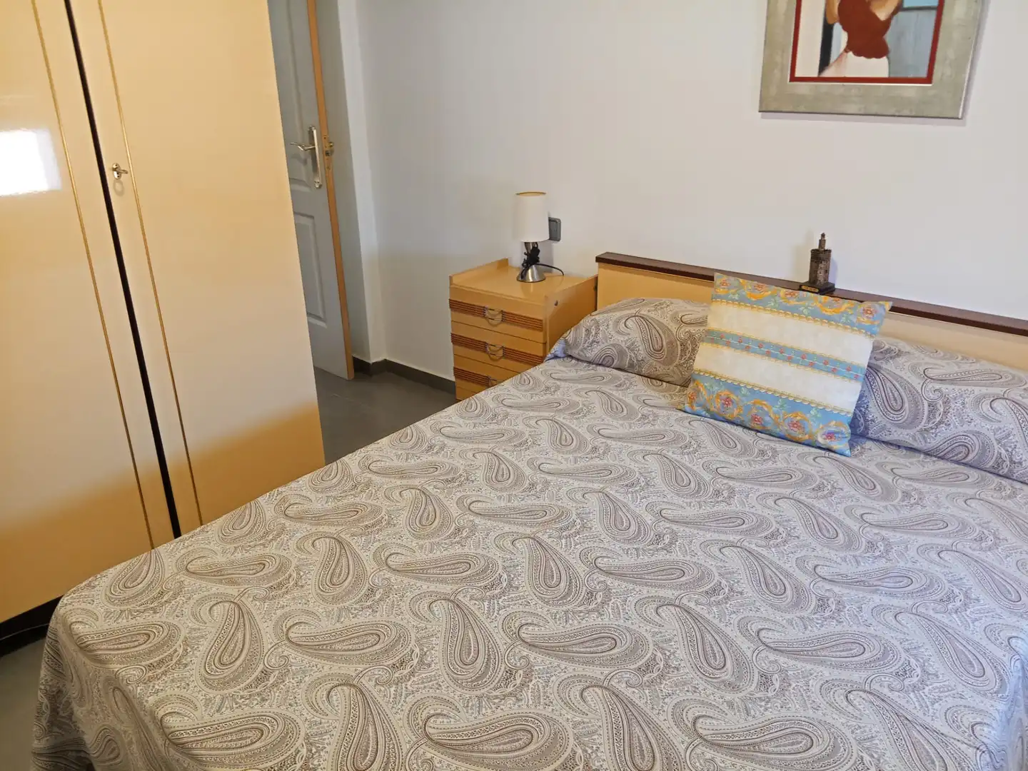 Bedroom of Houses for sale in Calles  with Furnished, Oven and Washing machine
