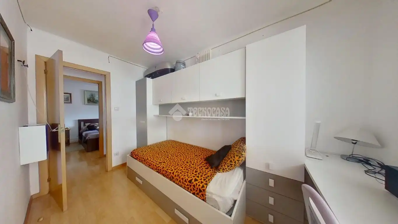 Bedroom of Flat for sale in Cerdanyola del Vallès  with Air Conditioner, Heating and Balcony