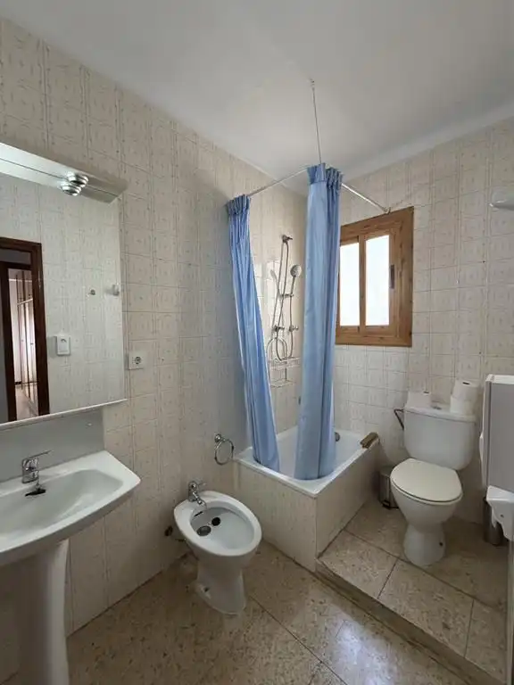 Bathroom of Flat for rent in Caudete
