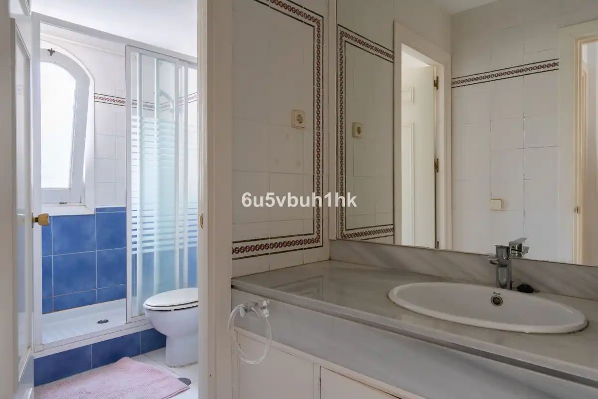 Bathroom of Detached homes for sale in Marbella  with Air Conditioner and Terrace