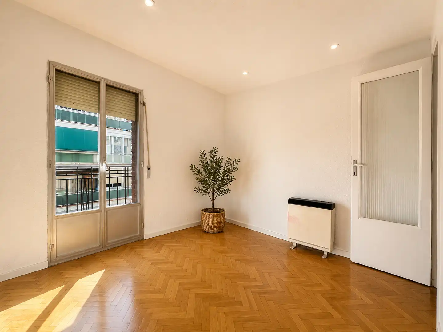 Sala de estar de Piso en venta en Madrid con Aire acondicionado y Balcón