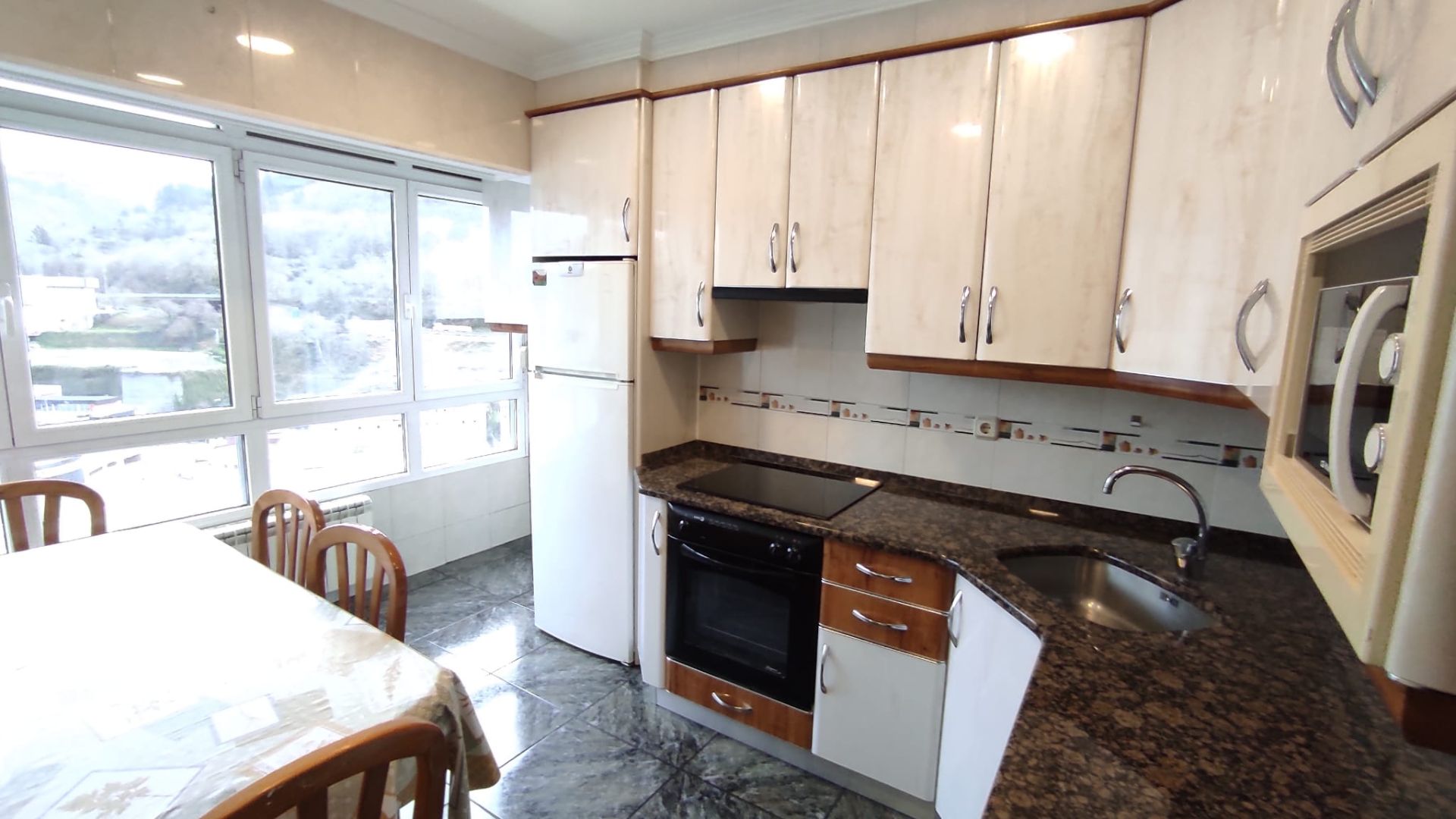 Kitchen of Flat for sale in Eibar  with Heating and Furnished