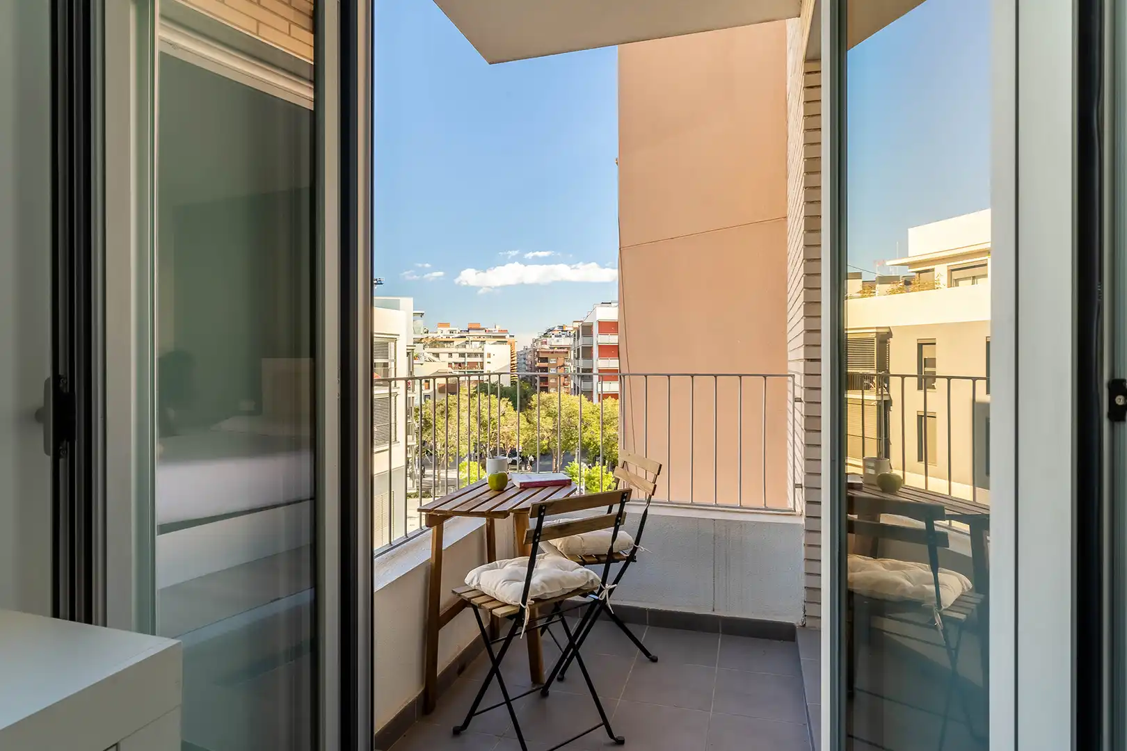 Terrassa de Pis en venda en Barcelona amb Aire condicionat, Moblat i Forn
