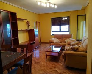 Living room of Flat to rent in Salamanca Capital  with Heating and Balcony