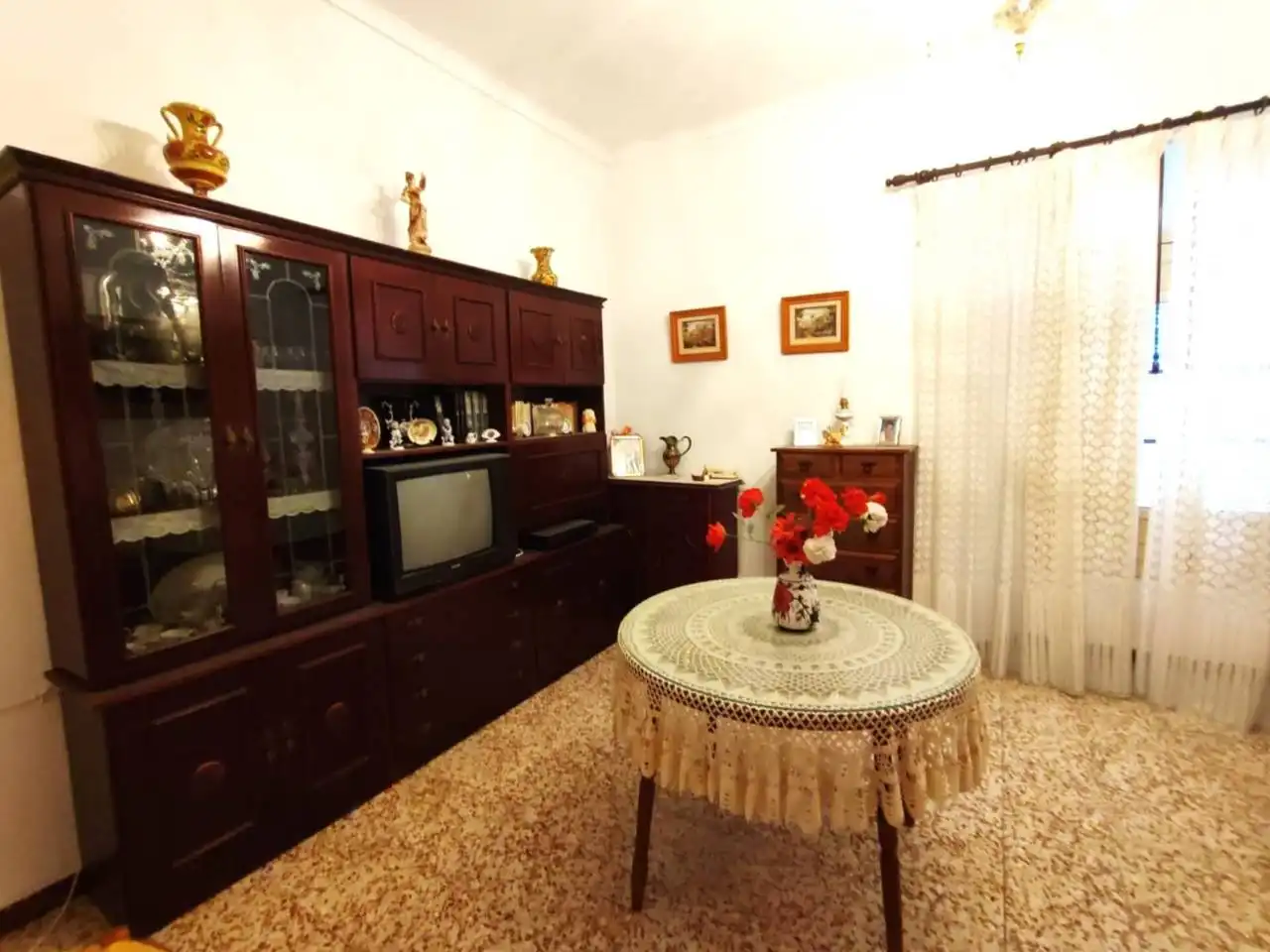Sala de estar de Casa o chalet en venta en Castro del Río con Terraza