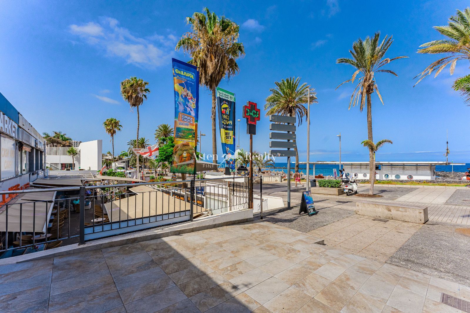 Exterior view of Premises for sale in Adeje  with Internet and Alarm