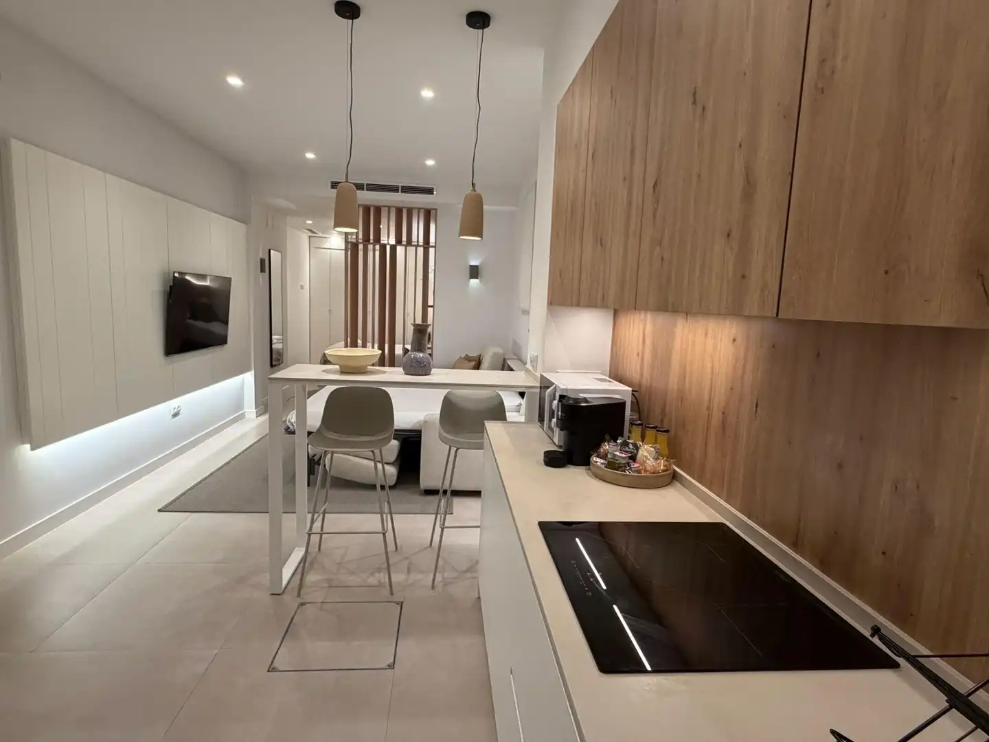 Cuina de Loft en venda en Sevilla amb Aire condicionat, Calefacció i Moblat