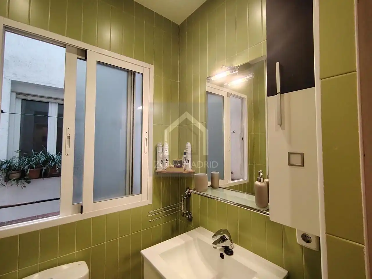 Baño de Piso en venta en Madrid con Aire acondicionado y Balcón