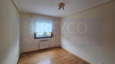 Foto 4 de Pis en venda a Edificios Picos de Urbion, La Cava - Fardachón, La Rioja