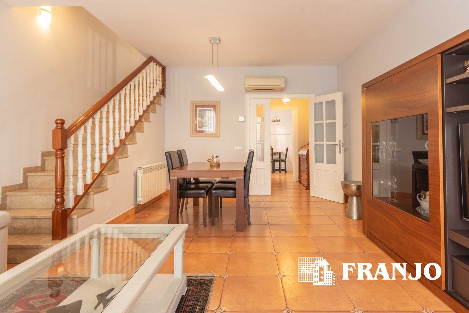 Dining room of Single-family semi-detached for sale in Barberà del Vallès  with Air Conditioner, Heating and Terrace