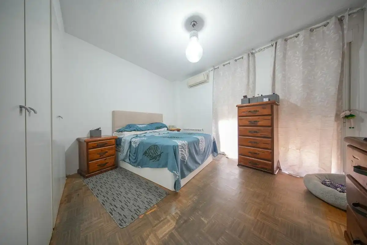 Habitación de Piso en venta en Madrid con Aire acondicionado, Calefacción y Terraza