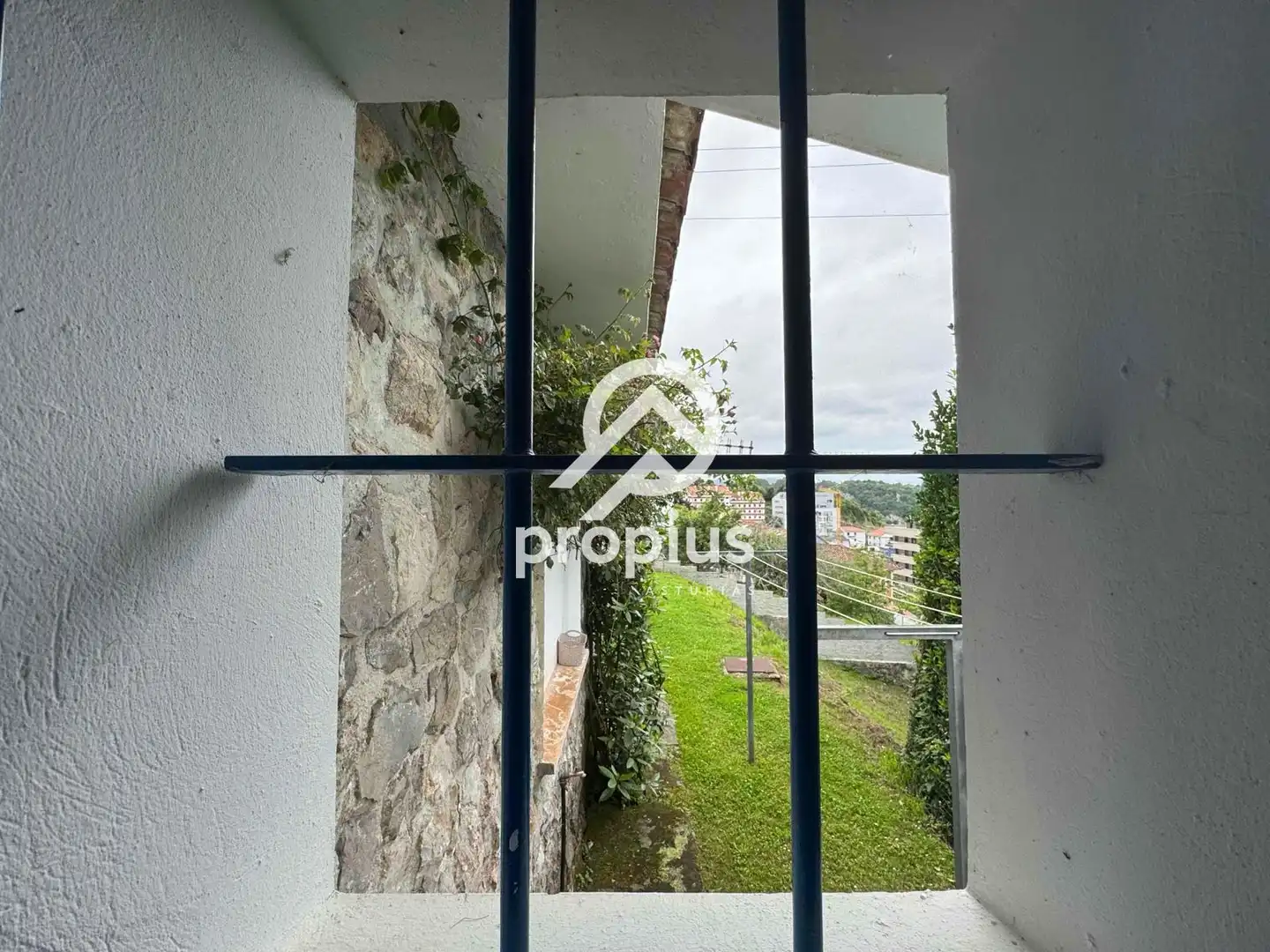 Vista exterior de Casa o chalet en venta en Ribadesella con Calefacción, Jardín privado y Terraza