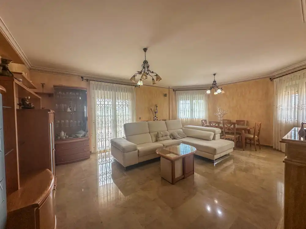 Chalet con piscina en venta en Camino de Beniel, imagen 5