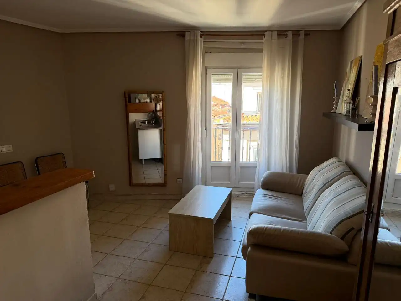 Sala de estar de Piso en venta en Madrid con Balcón