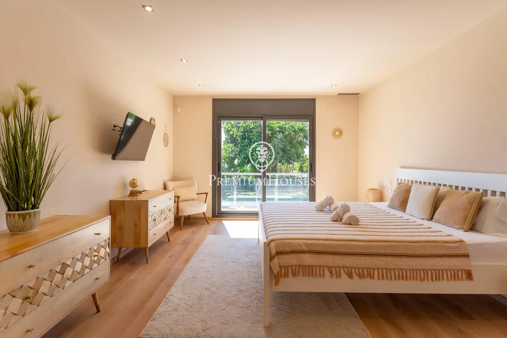Vista exterior de Casa o chalet en venta en Premià de Dalt con Aire acondicionado, Calefacción y Jardín privado