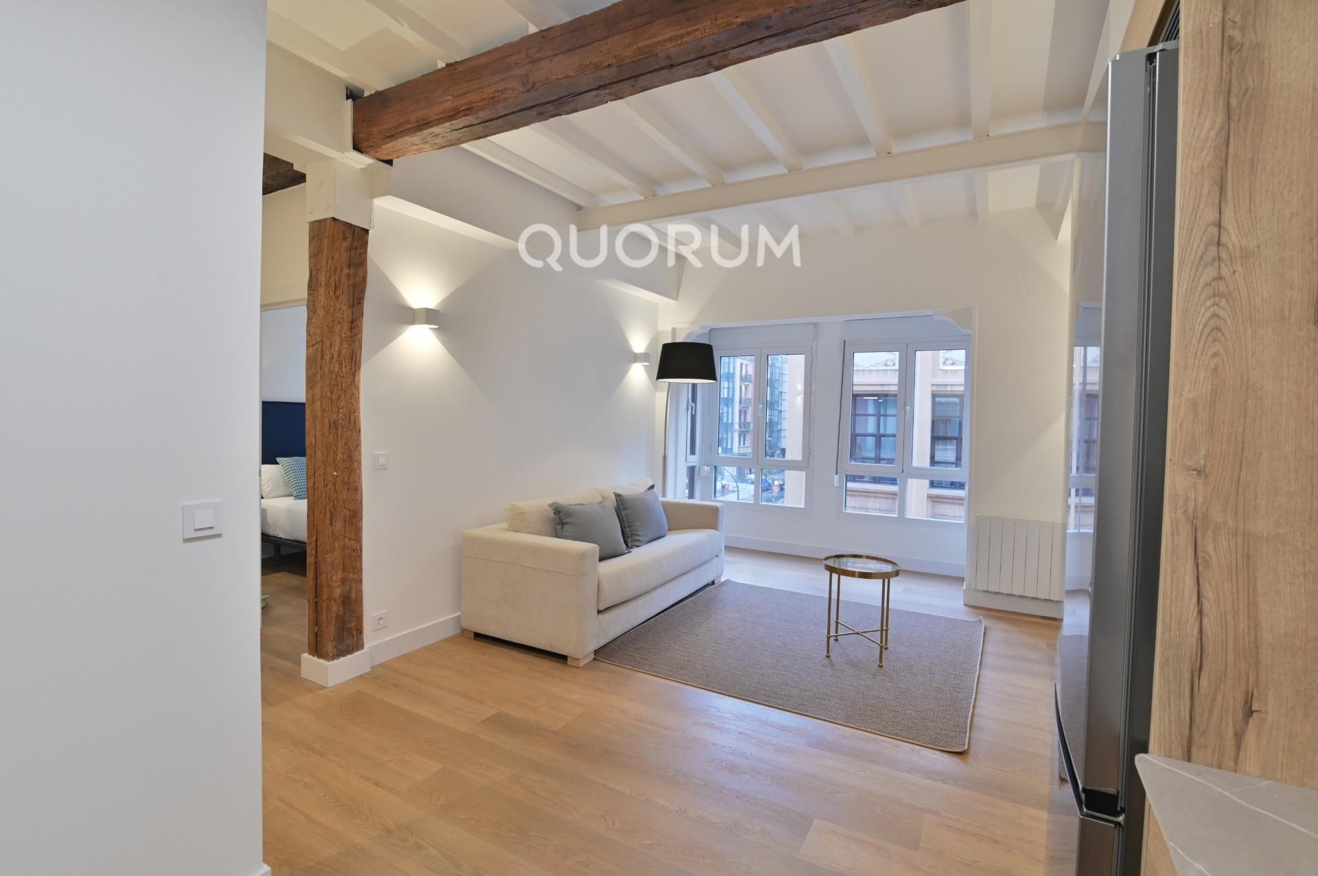 Living room of Flat for rent in Bilbao   with Furnished and Balcony