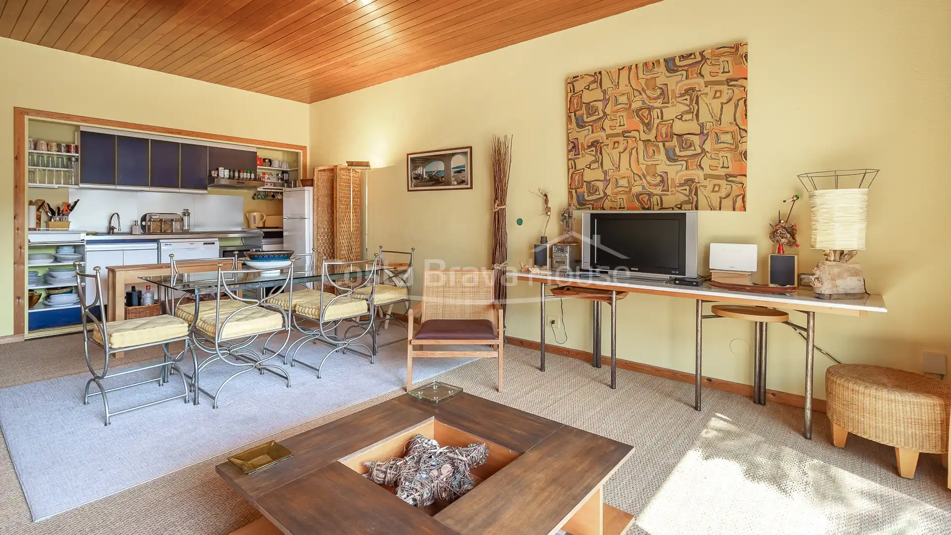 Wohnzimmer von Wohnungen zum Verkauf in Begur mit Terrasse, Schwimmbad und Ofen
