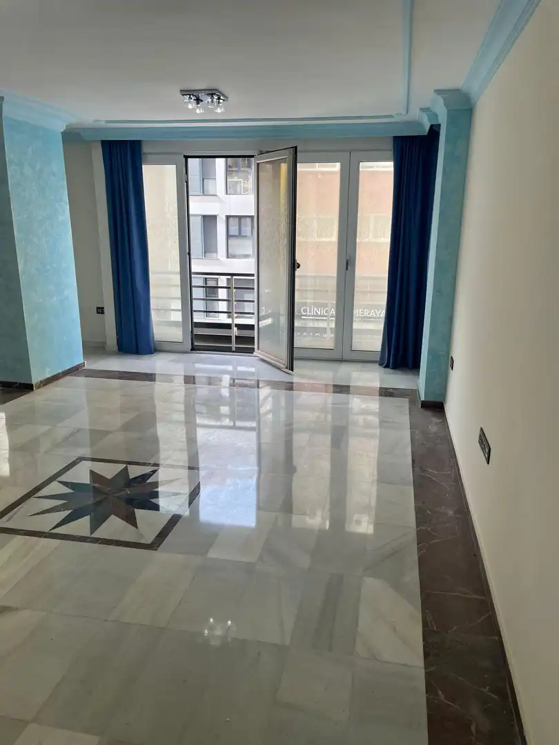 Piso con ascensor en venta en Plaza de Toros - Santa Rita, imagen 2