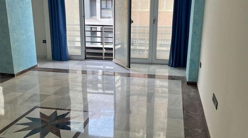 Foto 2 de Piso en venta en Plaza de Toros - Santa Rita, Almería Capital
