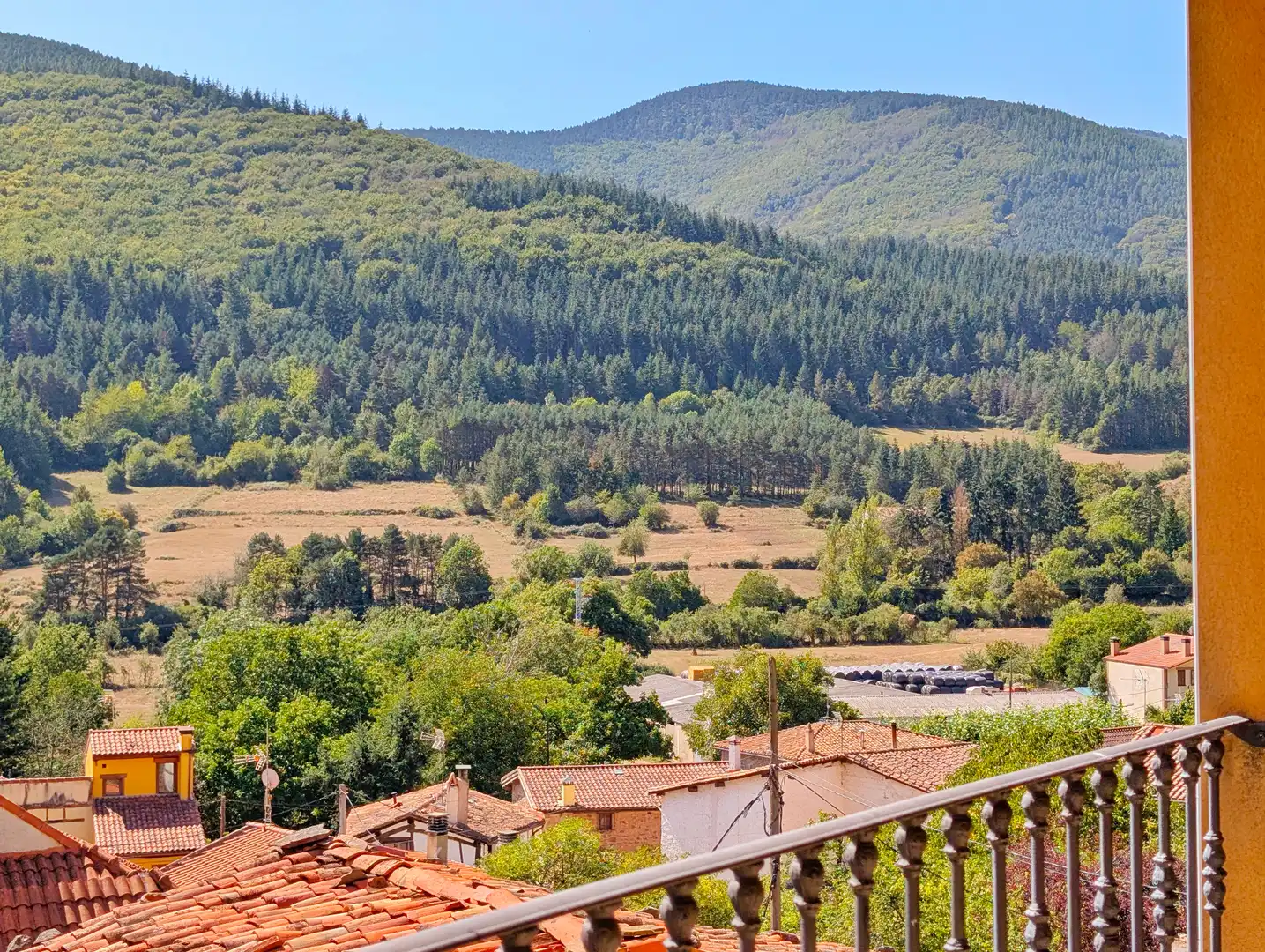 Exterior view of Houses for sale in Zorraquín  with Heating, Parquet flooring and Terrace