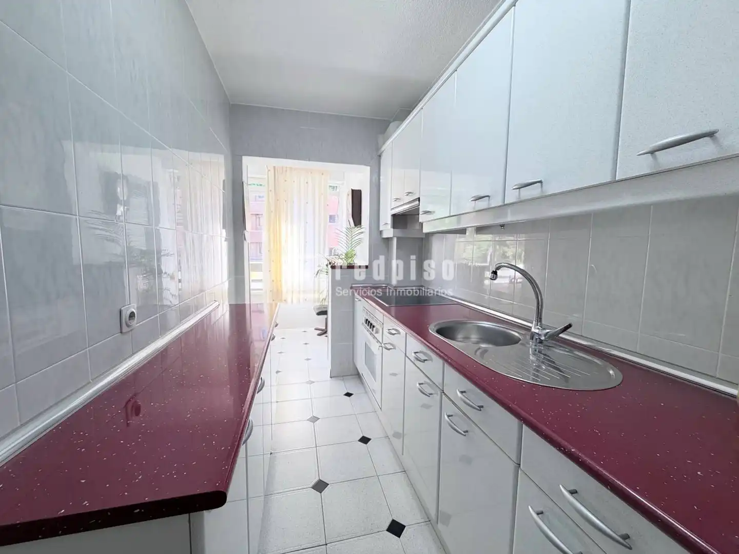 Cocina de Piso en venta en La Avanzada - La Cueva