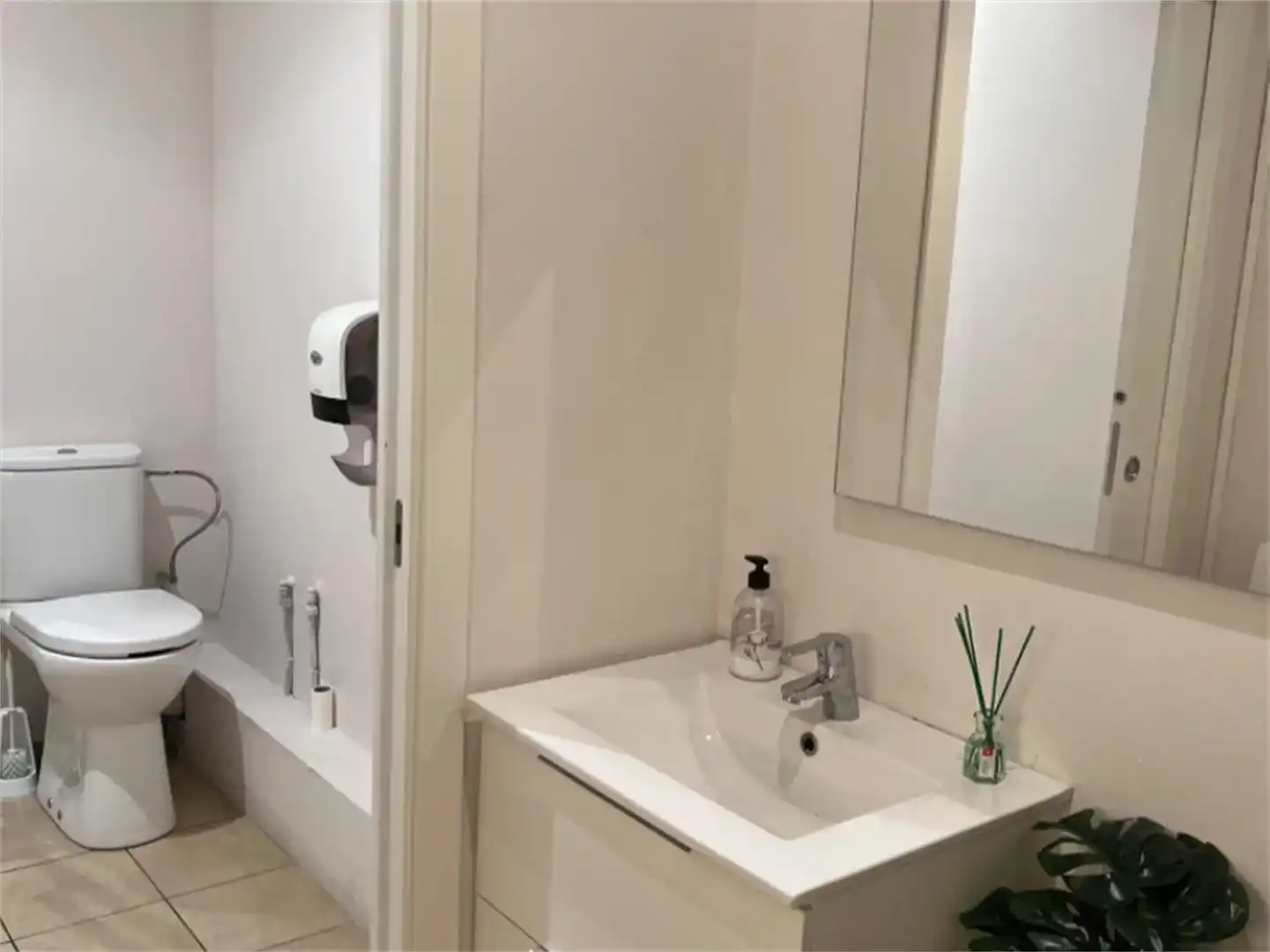 Commercial properties for rent in Avinguda del Cavall Bernat, Centre - Platja