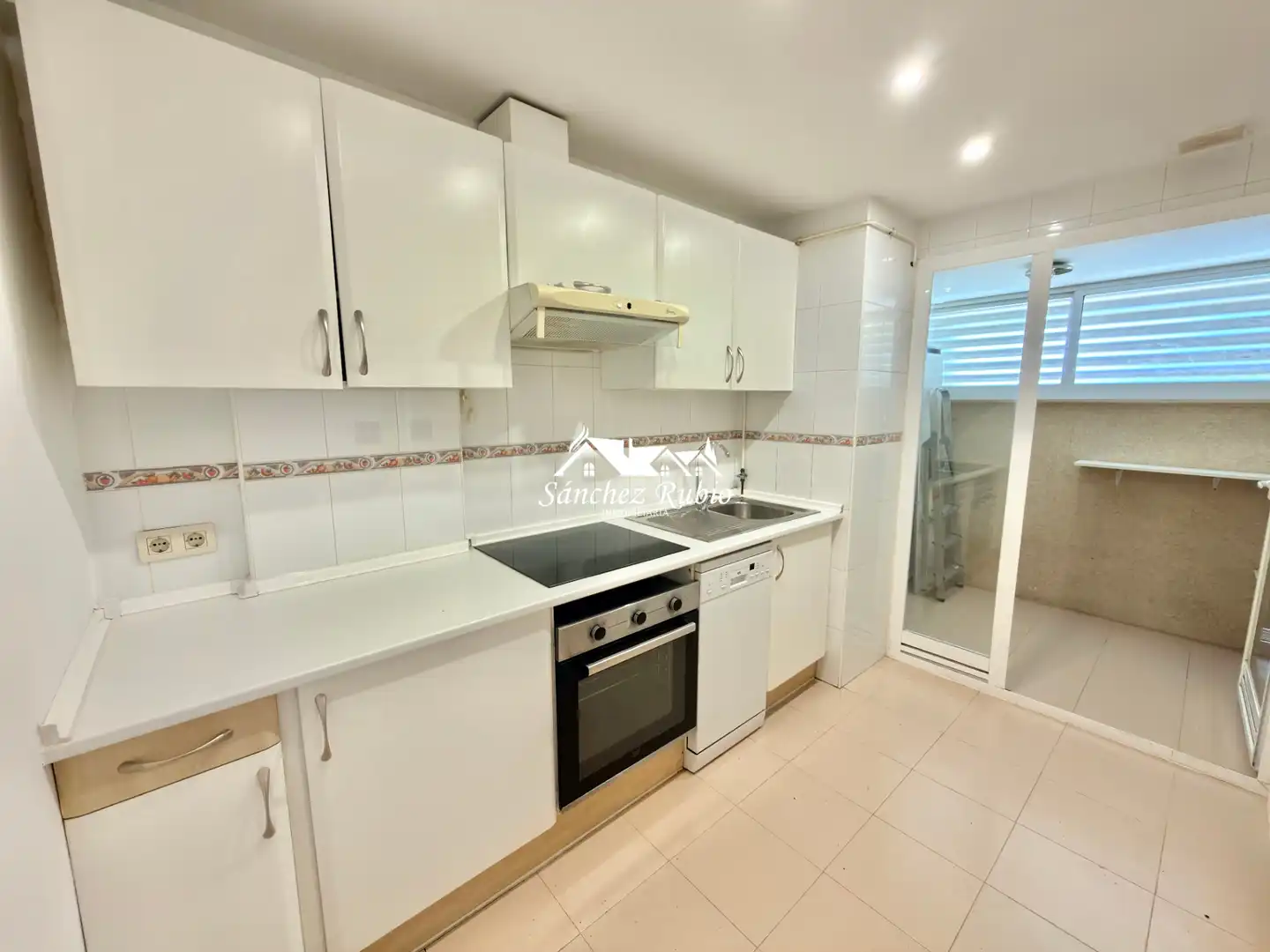Cocina de Piso en venta en Torrelodones con Calefacción, Parquet y Terraza