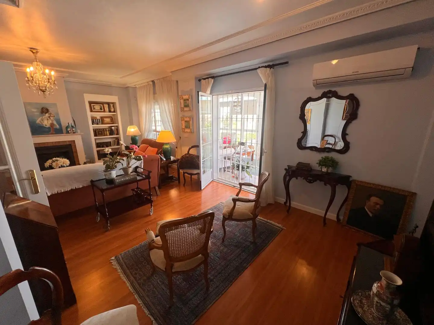 Sala d'estar de Casa o xalet en venda en Badajoz amb Aire condicionat, Calefacció i Jardí privat
