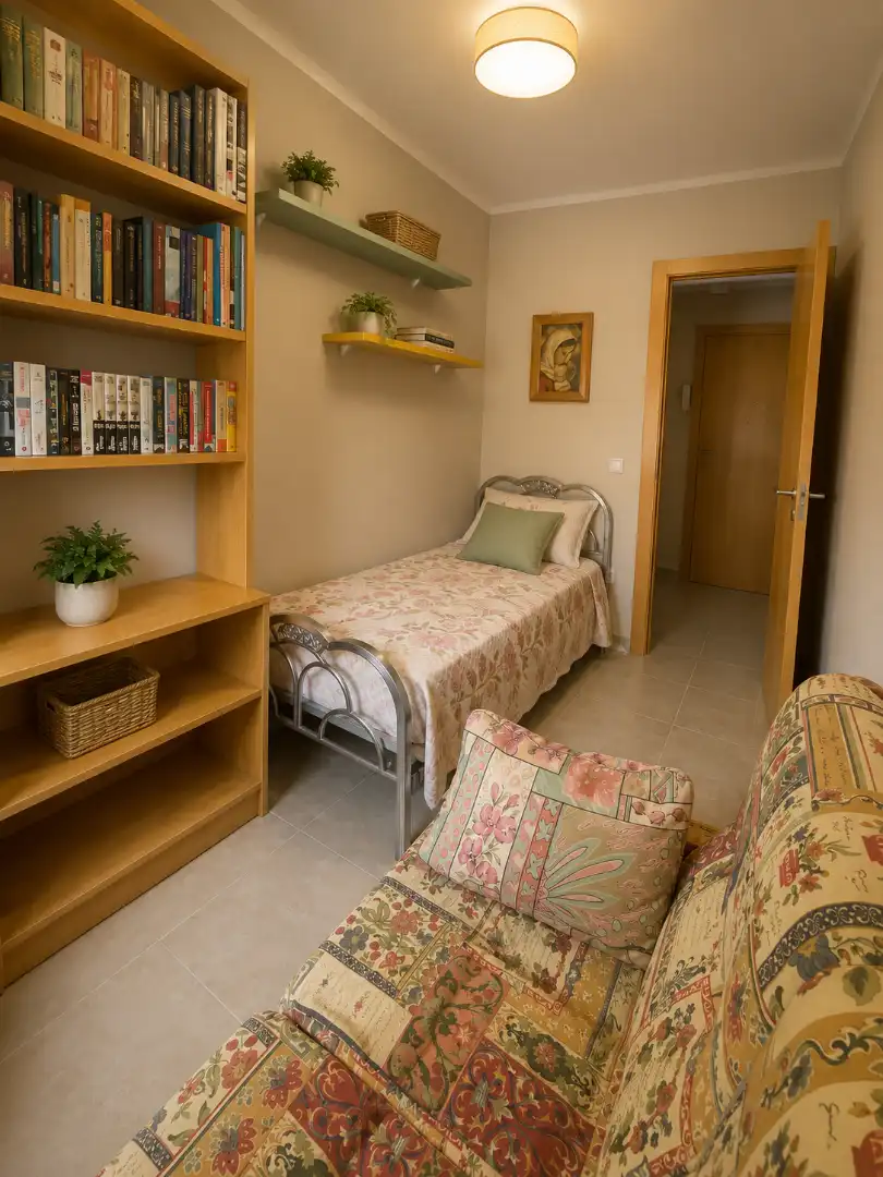 Schlafzimmer von Wohnung zum Verkauf in Vic mit Heizung und Ofen