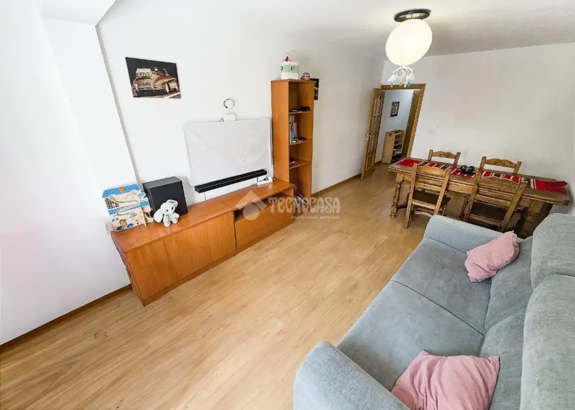 Sala d'estar de Pis en venda en Alcalá de Henares