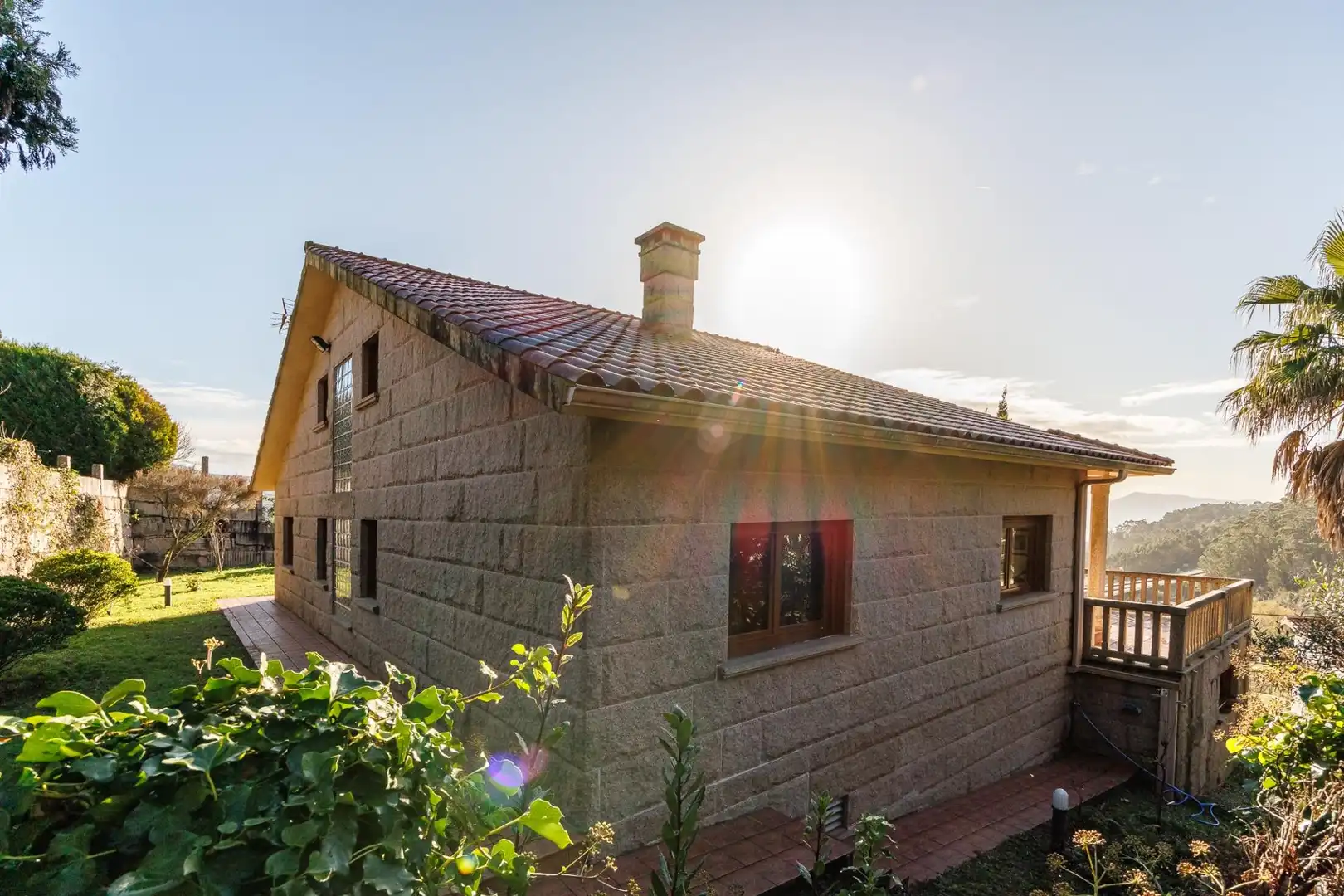 Außenansicht von Haus oder Chalet zum Verkauf in Moaña mit Heizung, Abstellraum und Balkon