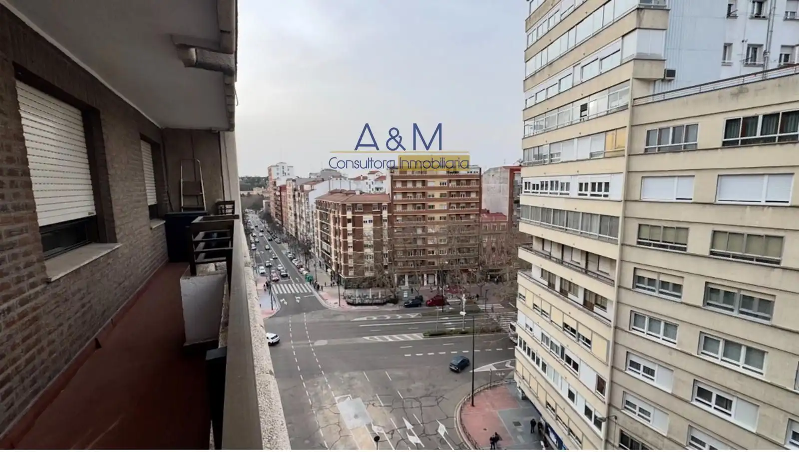 Vista exterior de Pis en venda en Simancas amb Calefacció, Parquet i Terrassa