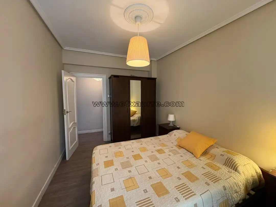 Habitación de Piso en venta en Laudio / Llodio con Calefacción, Amueblado y Balcón