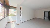 Sala d'estar de Pis en venda en Pozuelo de Alarcón