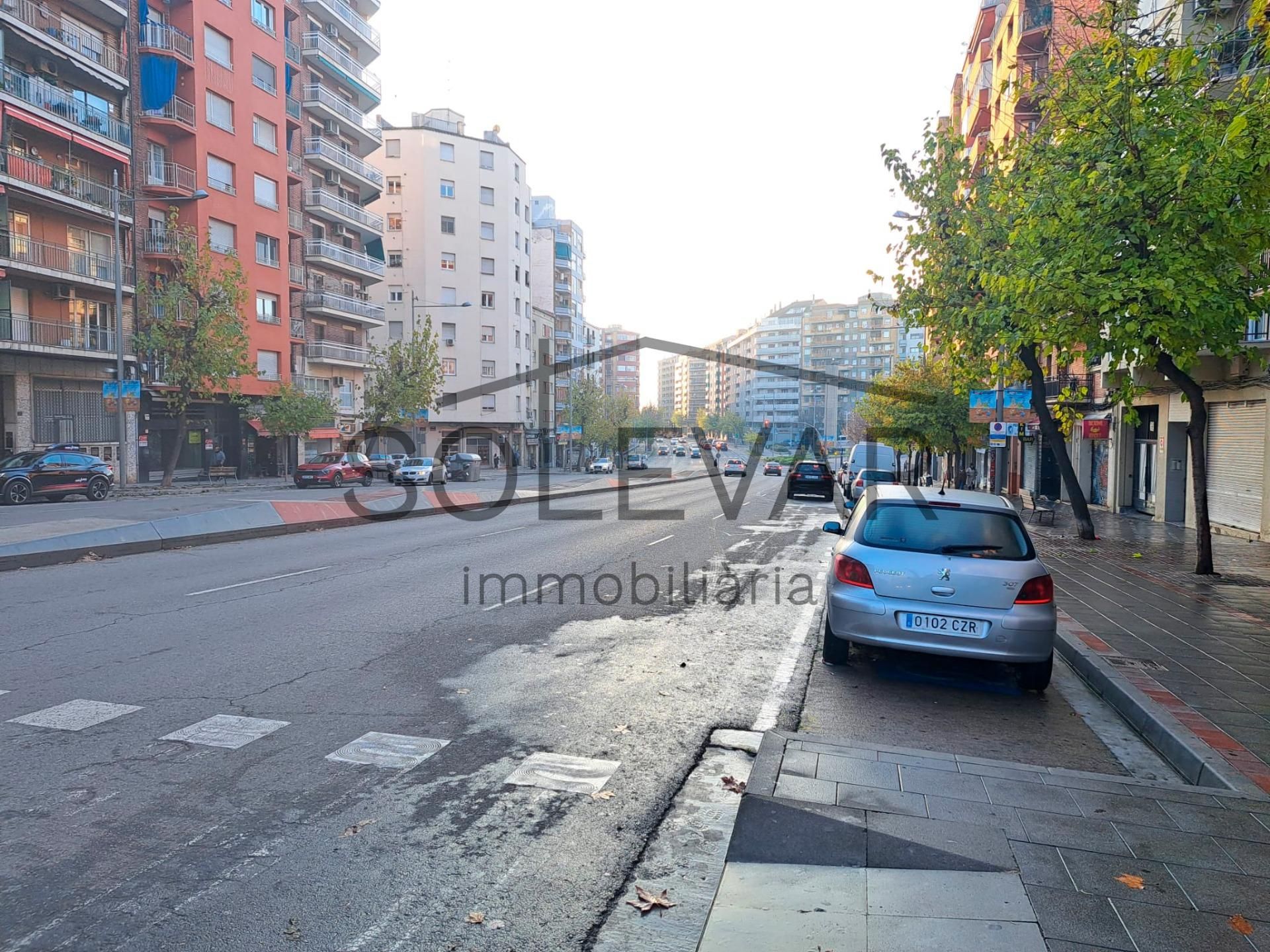 Vista exterior de Pis en venda en  Lleida Capital