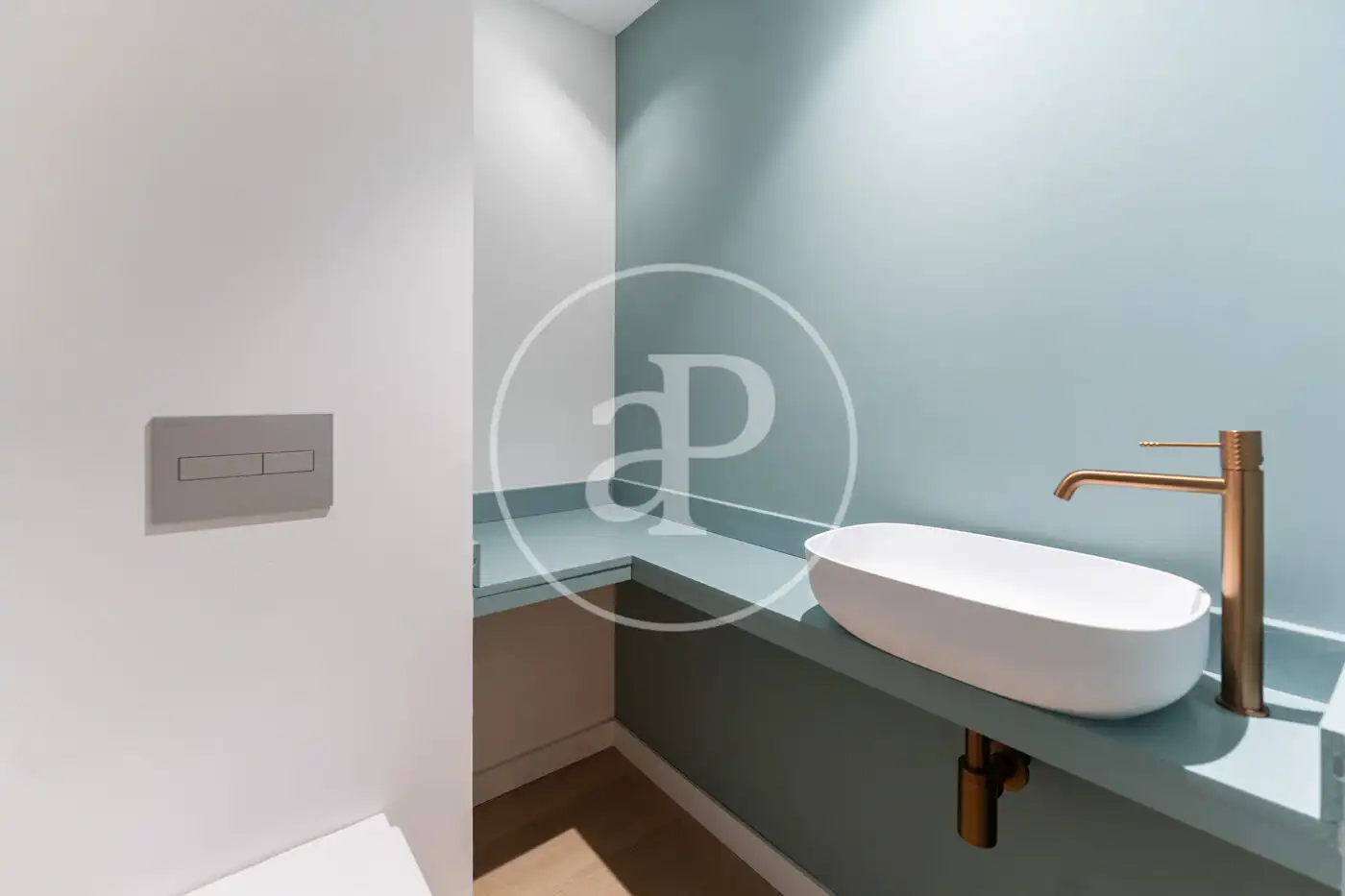 Badezimmer von Wohnung zur Miete in  Palma de Mallorca mit Klimaanlage, Heizung und Terrasse