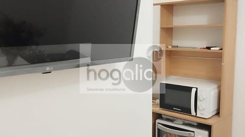 Photo 2 of Flat for rent in Tiro de Línea, Sevilla Capital