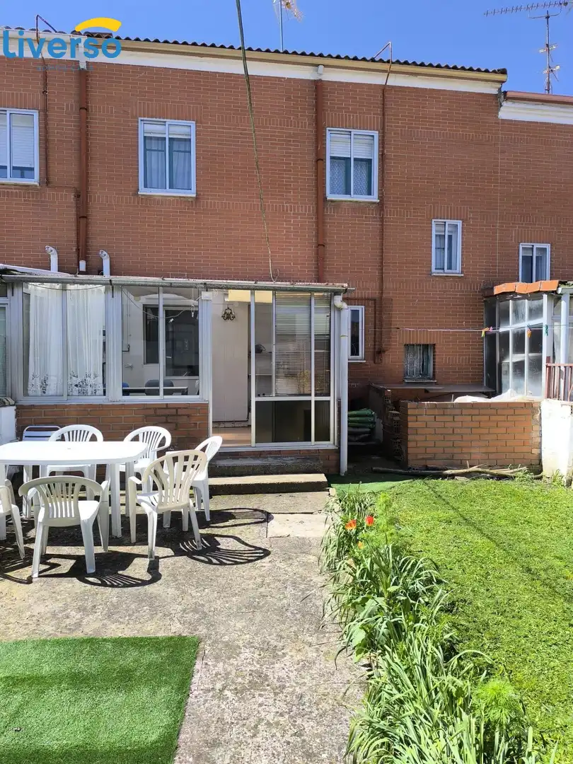 Garden of Flat for share in Burgos  with Heating, Terrace and Furnished