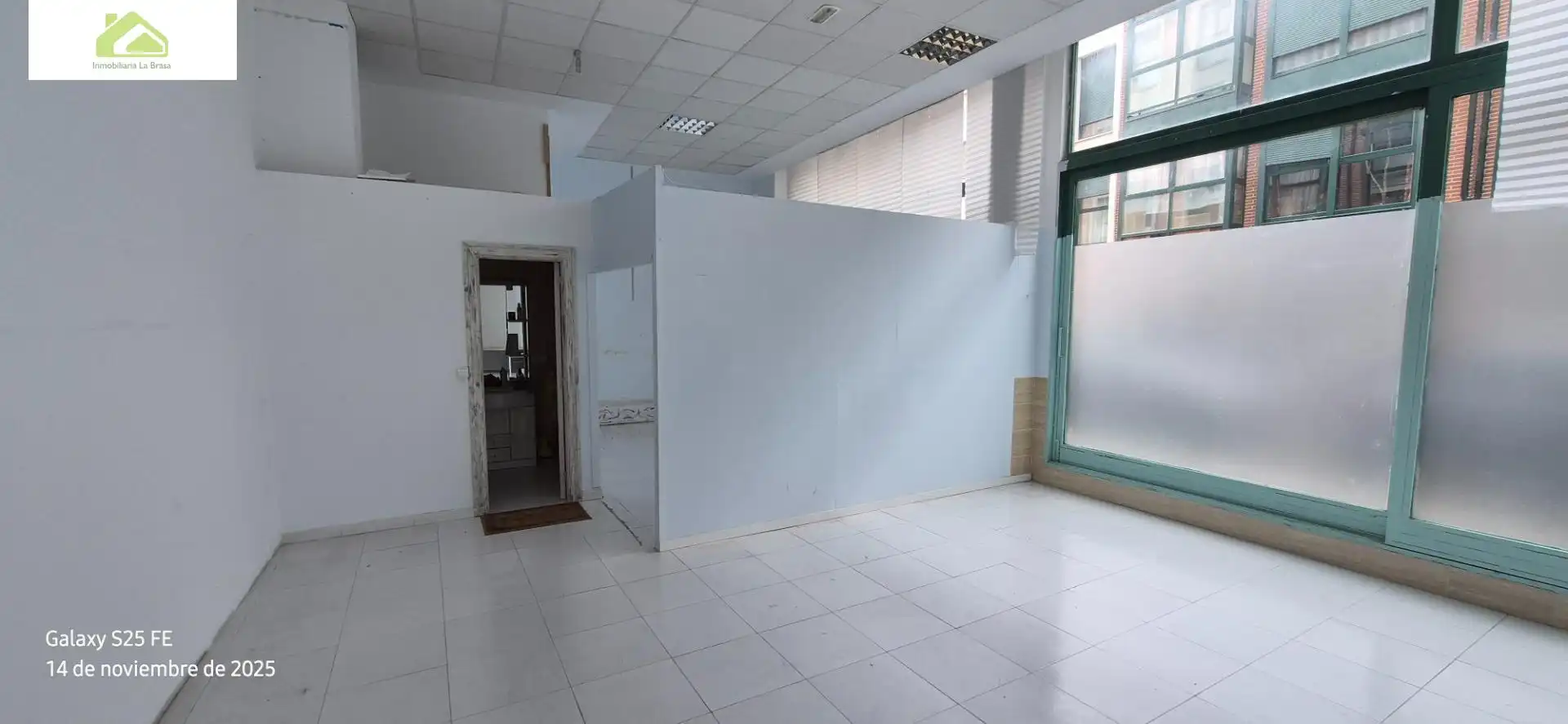 Business premises to rent in Barrios Bajos - La Horta, imagen 10