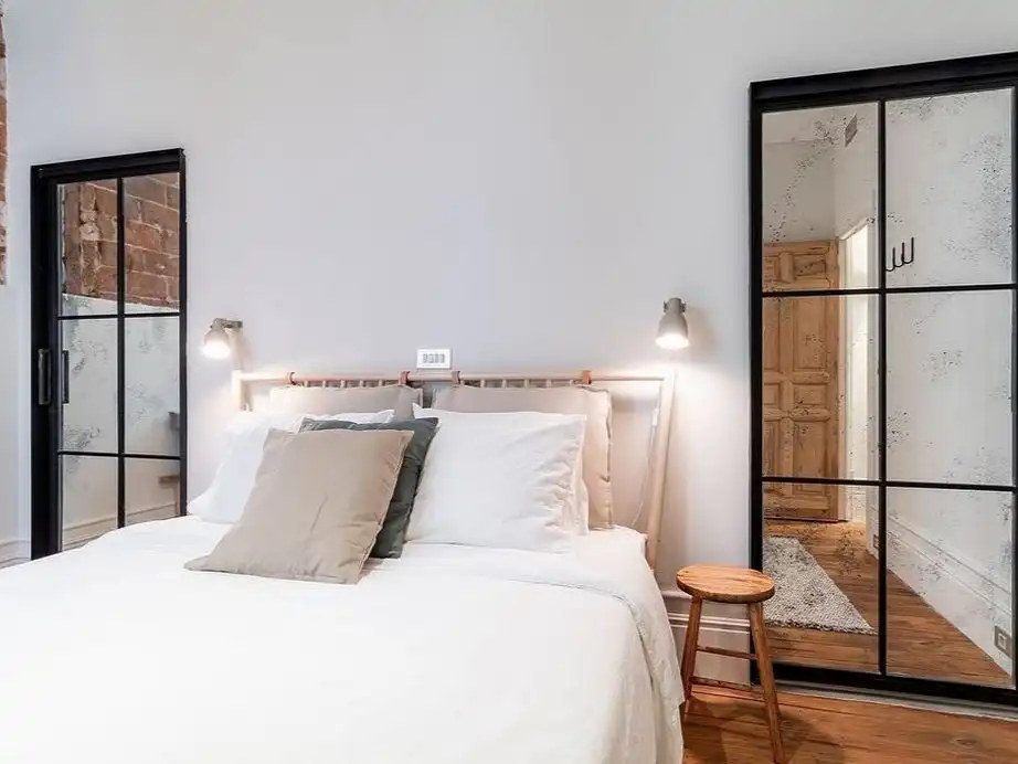 Bedroom of Apartments for rent in Badalona  with Parquet flooring, Storage room and Furnished