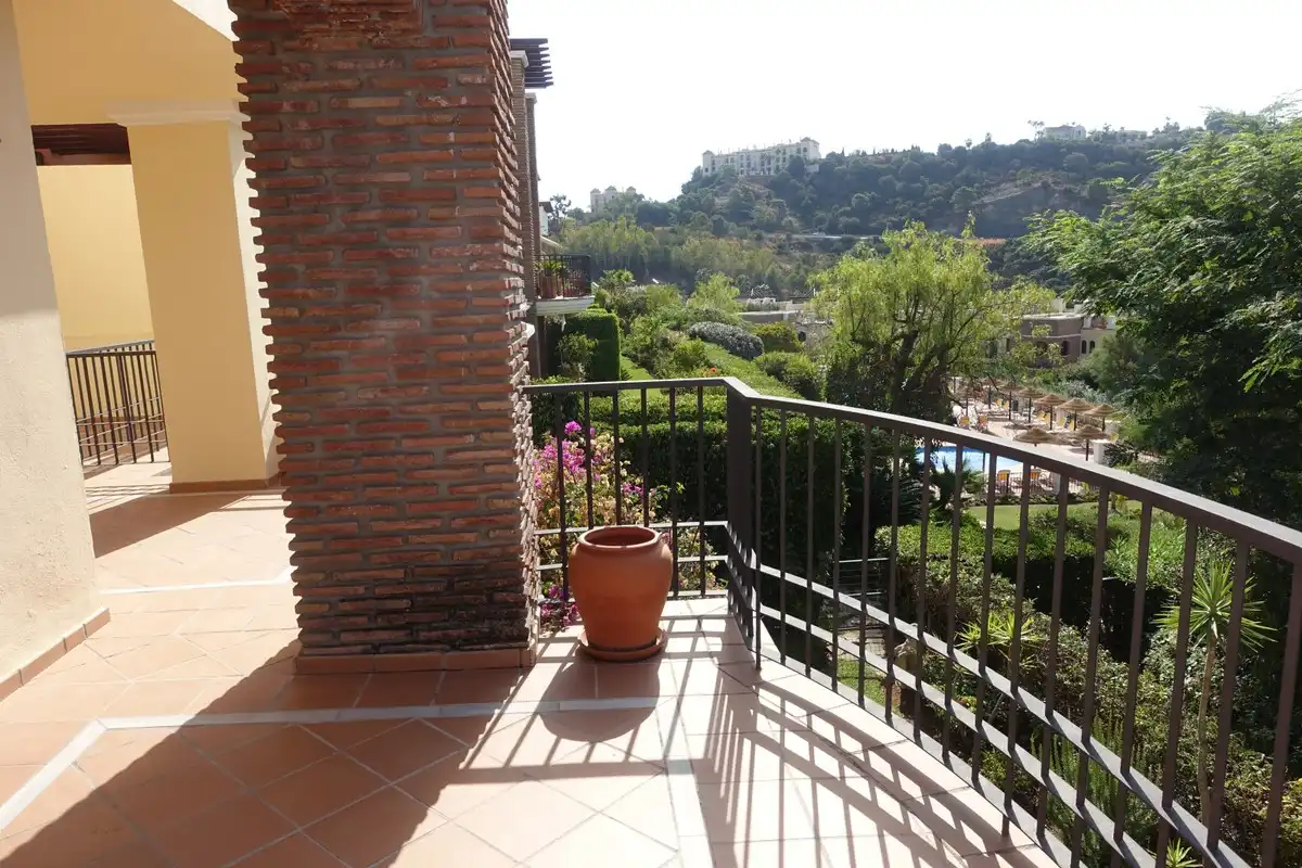 Apartamento con piscina en venta en Benahavís pueblo, imagen 15