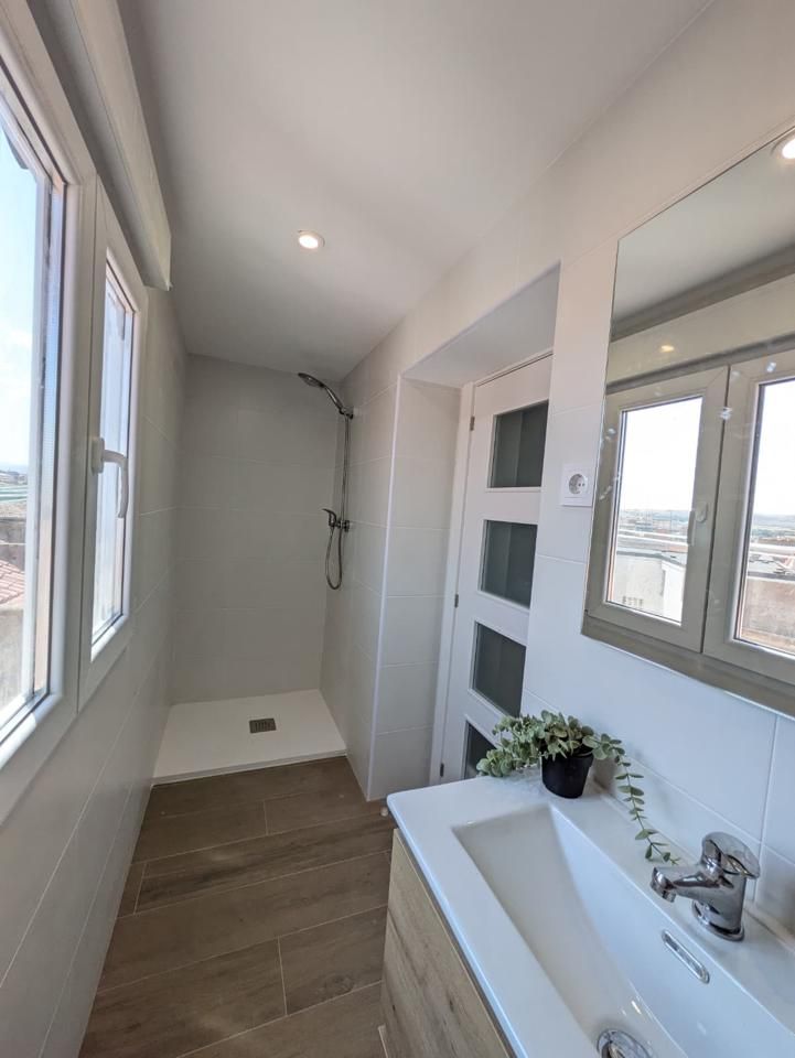 Bathroom of Flat to rent in Calatayud  with Heating and Furnished