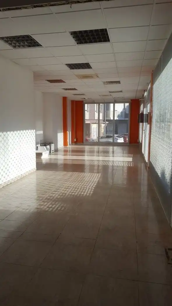 Local en venda a Avinguda de la Generalitat, 2, Vilallonga del Camp
