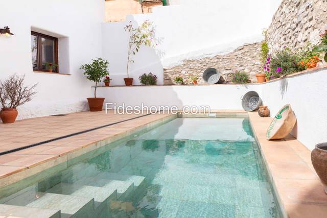 Casa-chalet en Venta en Calle Rocío, 16 en Nigüelas