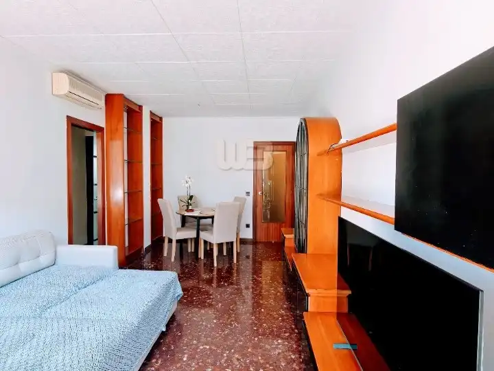 Piso con terraza en venta en Carrer de Casanova, imagen 10
